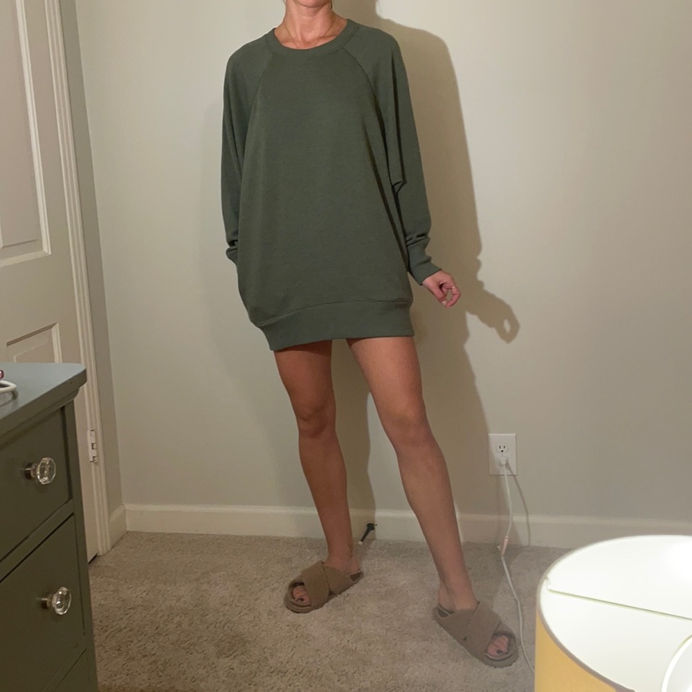 Oversized sweatshirt